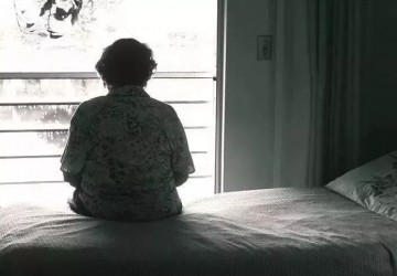 把父母送養(yǎng)老院是不孝順？這位老人道出了心里話……