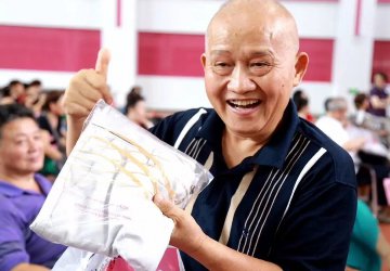 免費(fèi)意外險、免費(fèi)洗衣……廣州老年人居然有這么多福利！ 