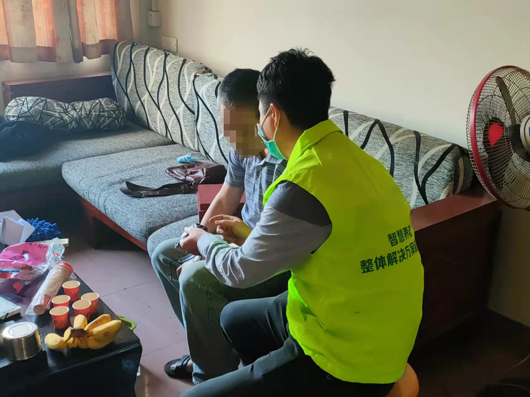 國家統計局：我國65歲及以上人口突破2億